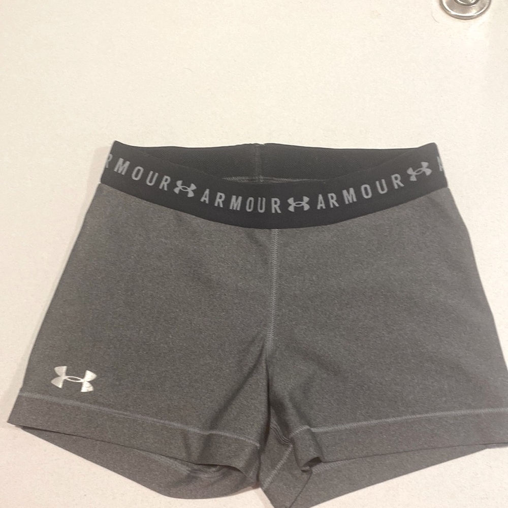🍉Under Armour Heat Gear Compression Shorts